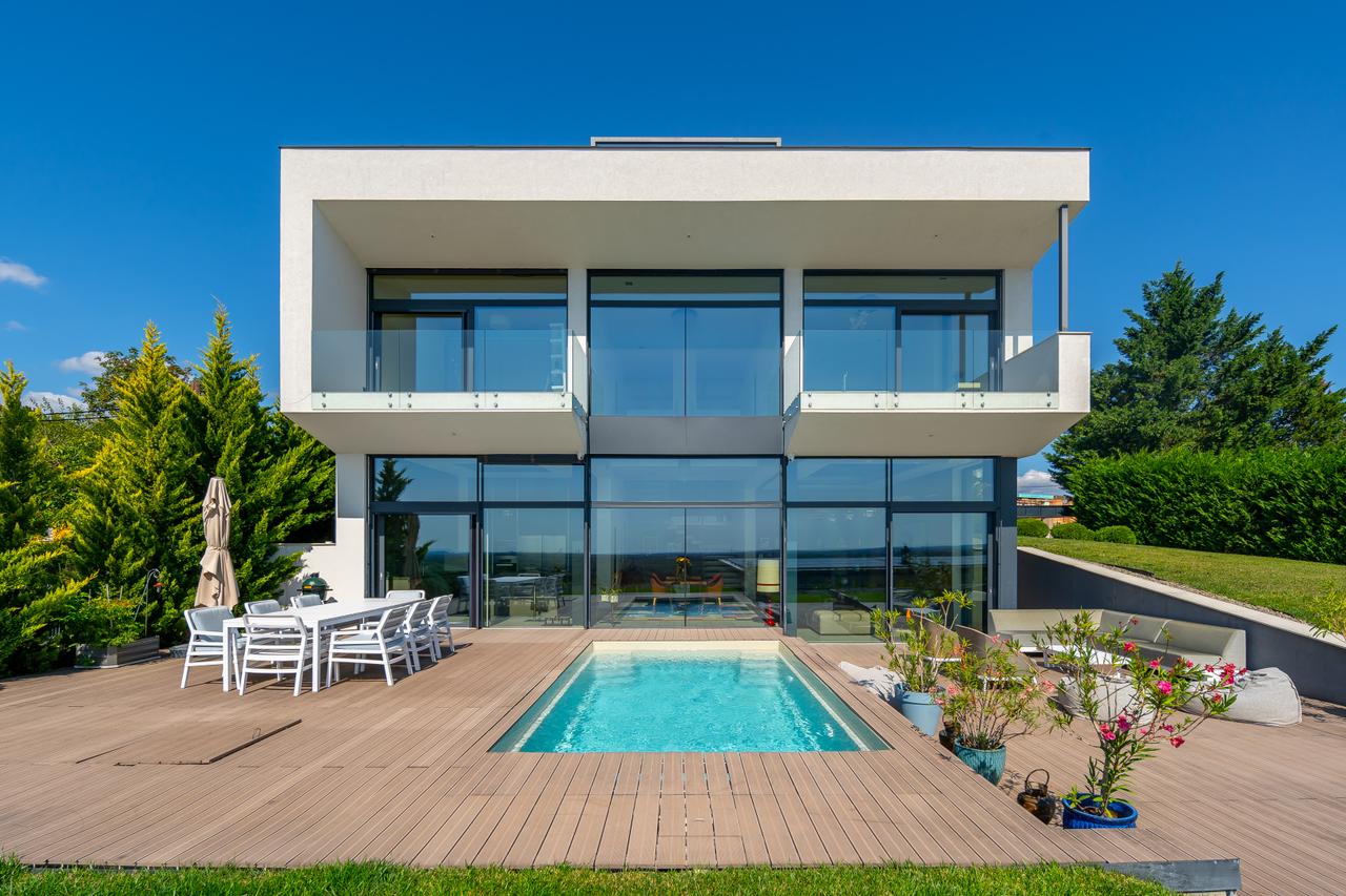 Luxury Living Near Budapest – A Guide to the Most Sought-After Locations