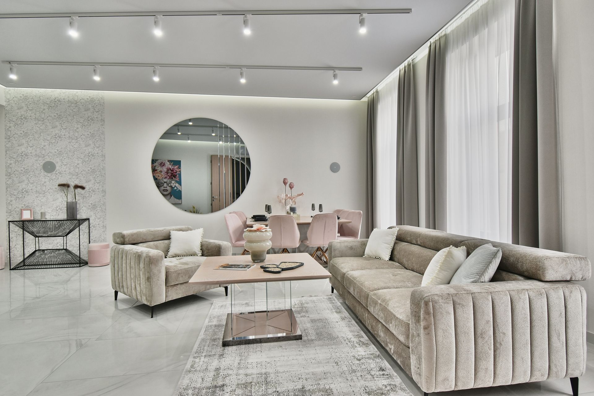 Elegant Panoramic Residence in The Heart of Budapest