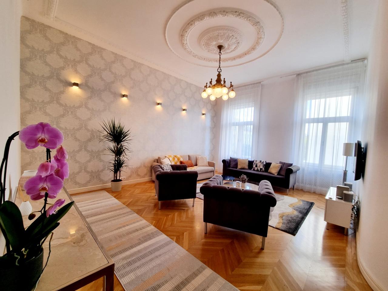 Refined living in the heart of the city’s distinguished 5th District.