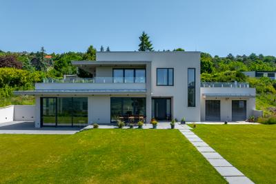 Modern family home in Szentendre, Pismány