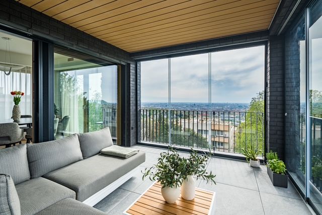 Refined Elegance with Panoramic Views of Buda