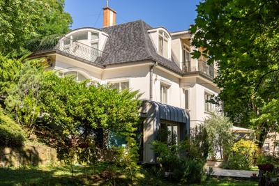 Timeless Villa Estate in the Heart of Buda