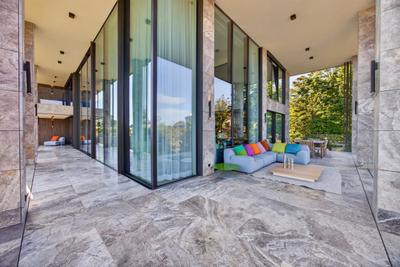 Iconic Duplex with Spectacular City Views