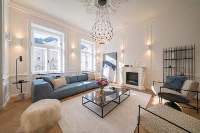 Designer Smart Residence Overlooking József Nádor Square